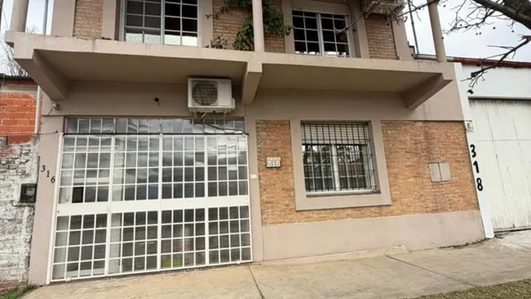 Casa en PRESIDENTE ILLIA 300
