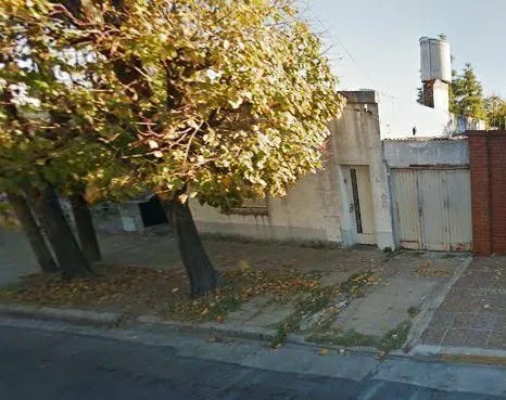 Casa en MEDRANO 400