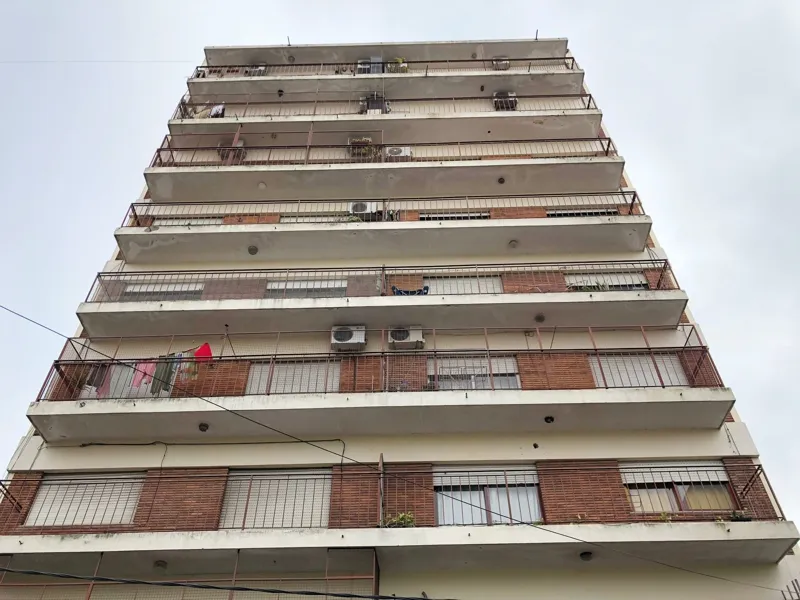 Departamento en Viamonte 100