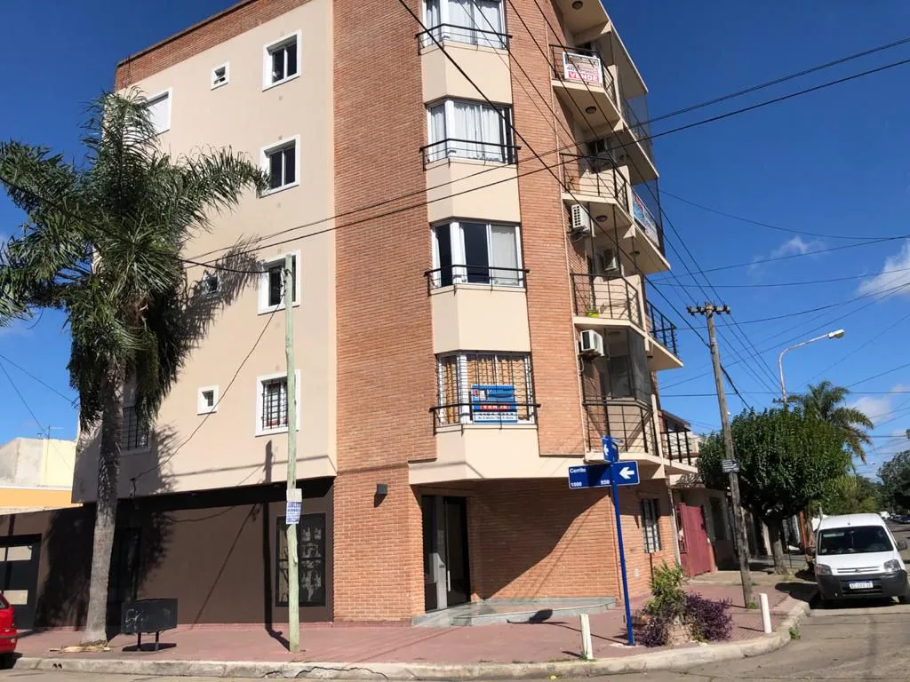 Departamento en 25 de Mayo 100