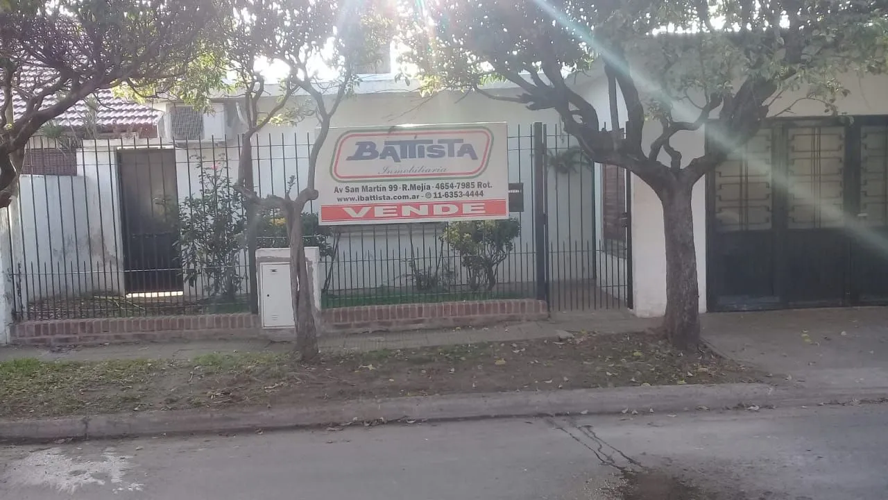 Lote en Saavedra 1500
