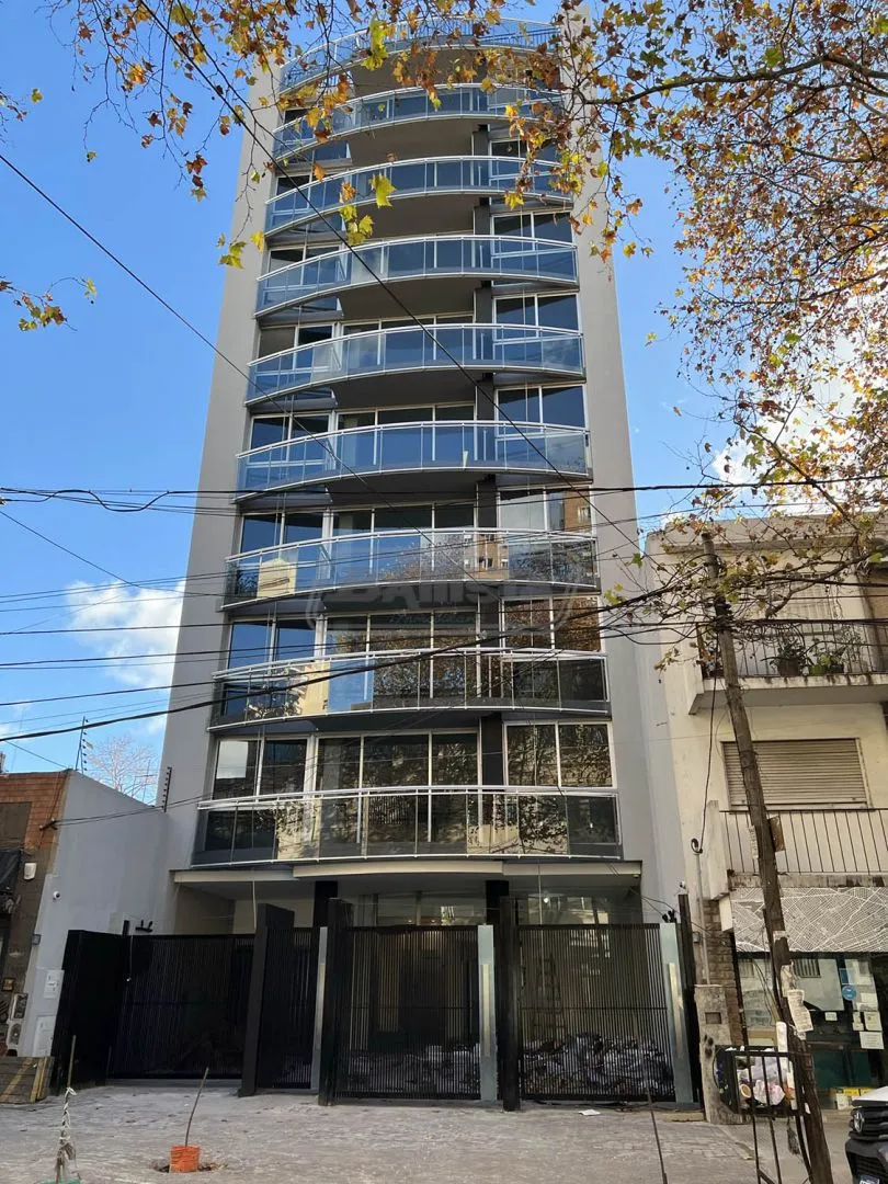 Departamento en 9 de Julio 100
