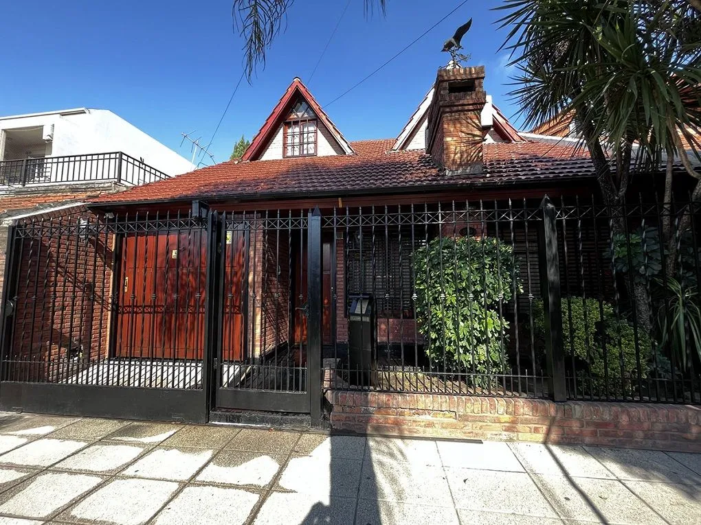 Casa en LAS HERAS 800