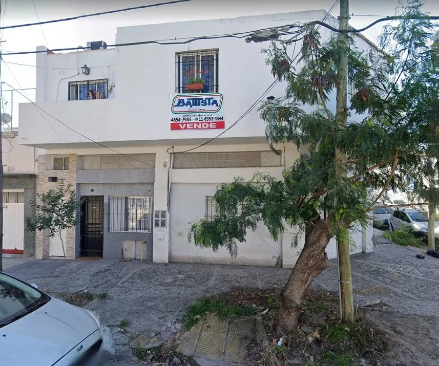 Departamento en TACUARI 800