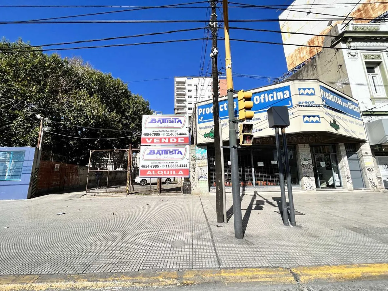 Lote en AV. RIVADAVIA 13500