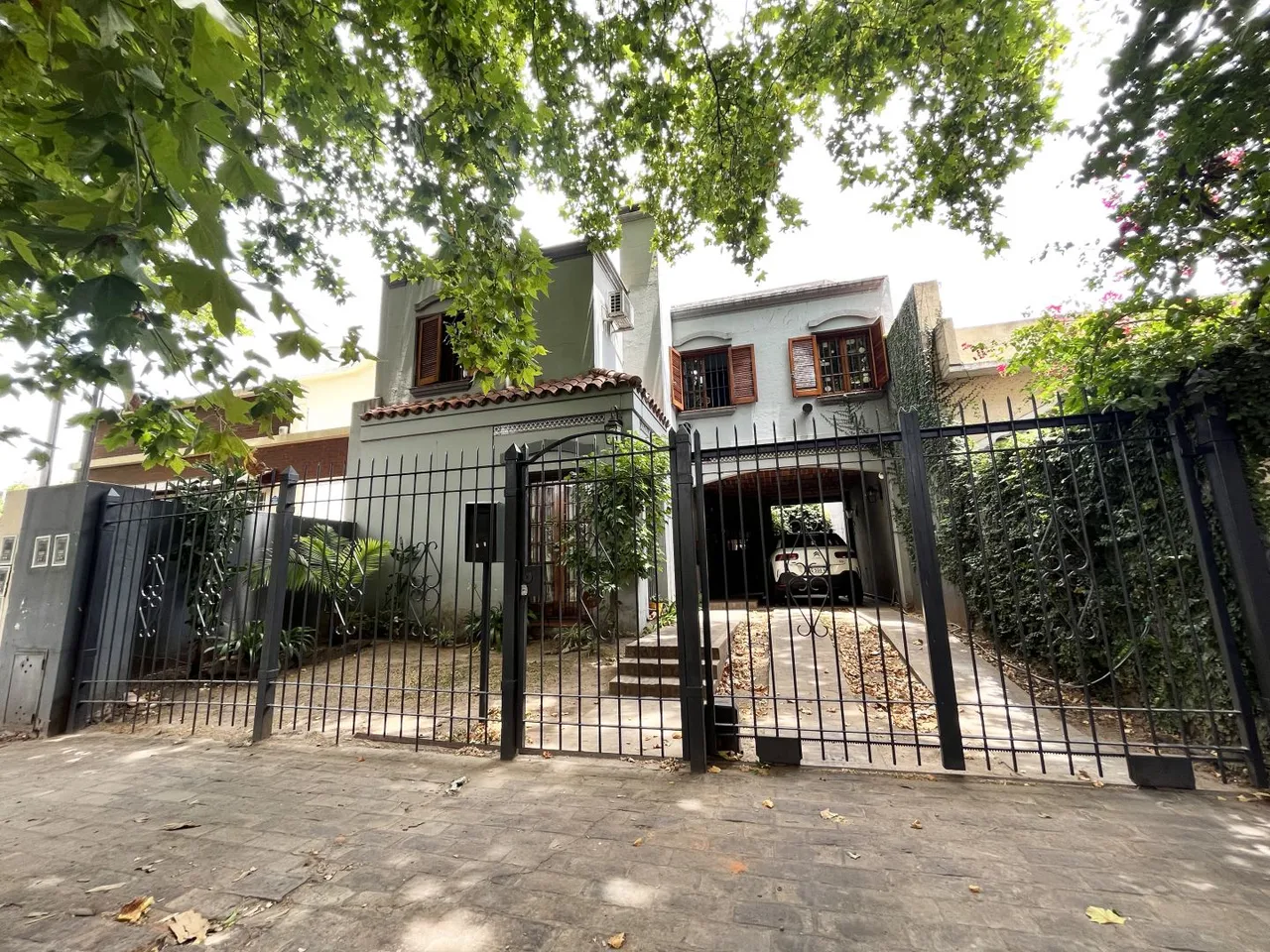 Casa en ING. SILVA 400