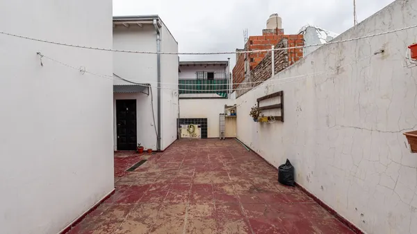 Departamento en PARIS 2400