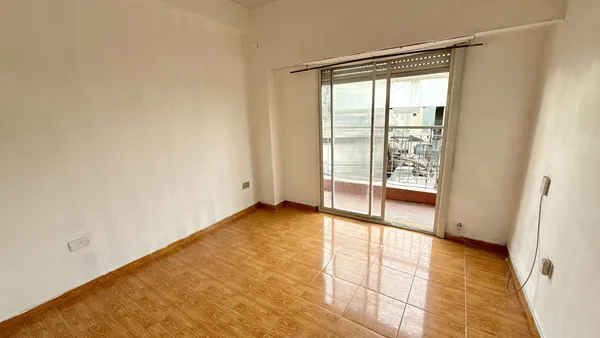 Departamento en SHANGHAI 2000