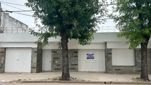 Casa en 9 de julio 700
