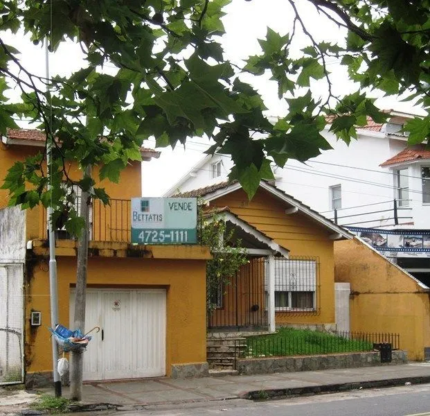 Casa en AV. LINIERS 200