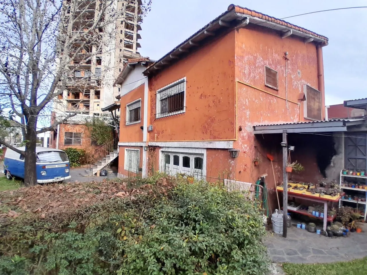 Lote en SARMIENTO 200