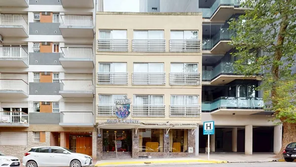 Edificio en Falucho 1400