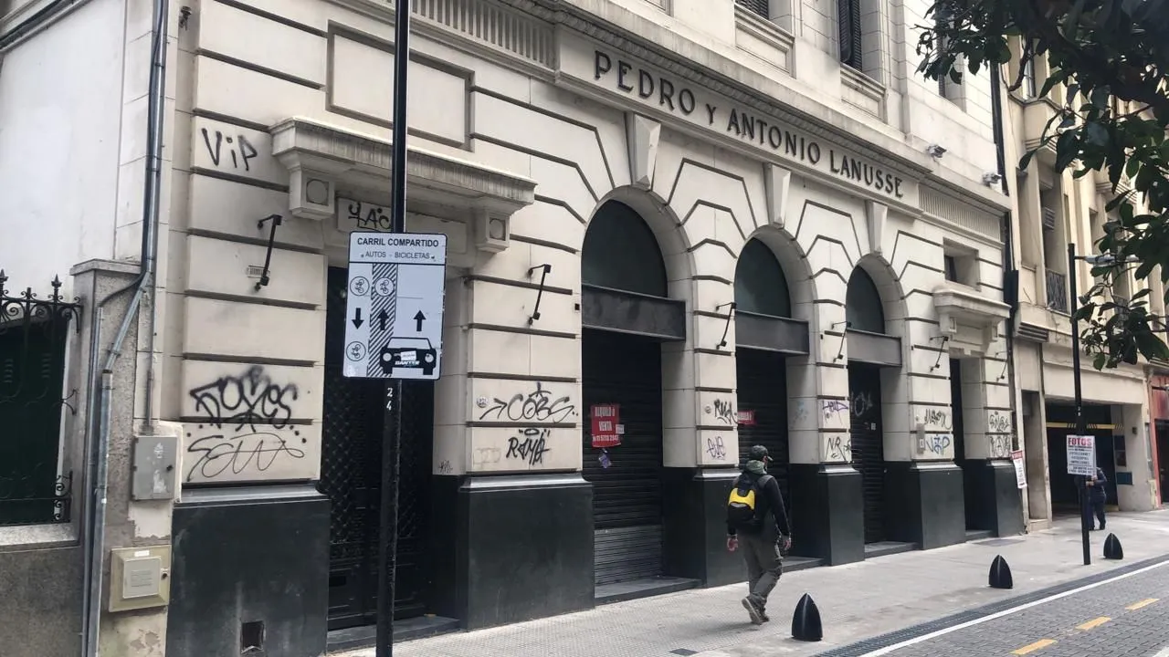 Edificio en SAN MARTIN 200