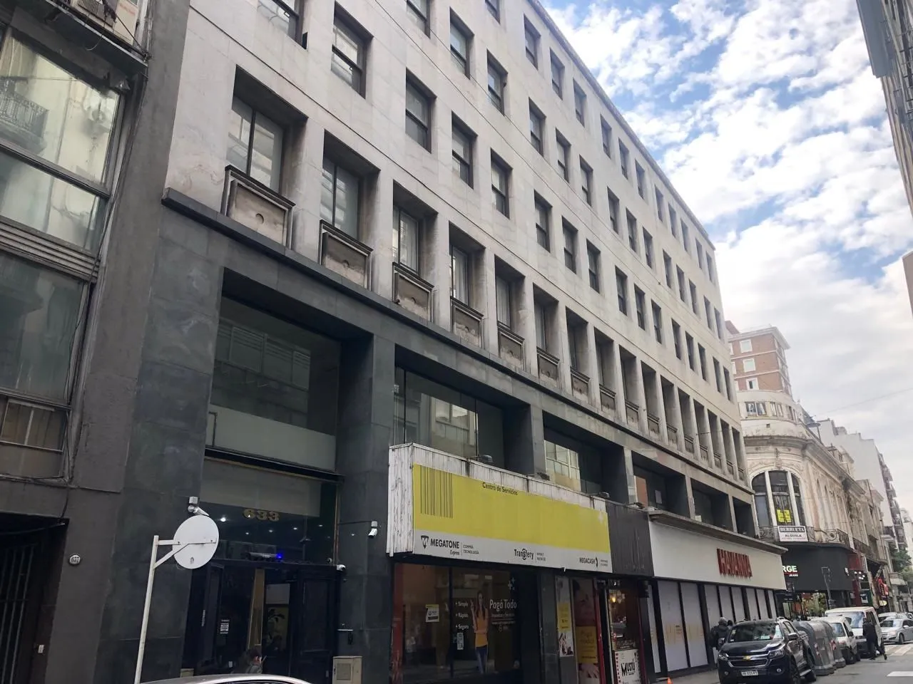 Oficina en tucuman 600