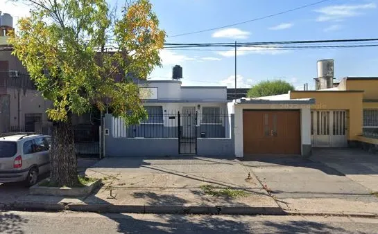 Casa en Churruarin 900
