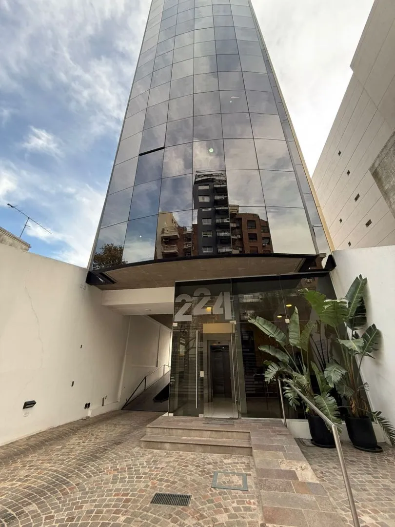 Oficina en CONESA 200