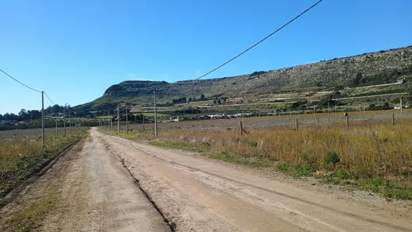 Lote en 79
