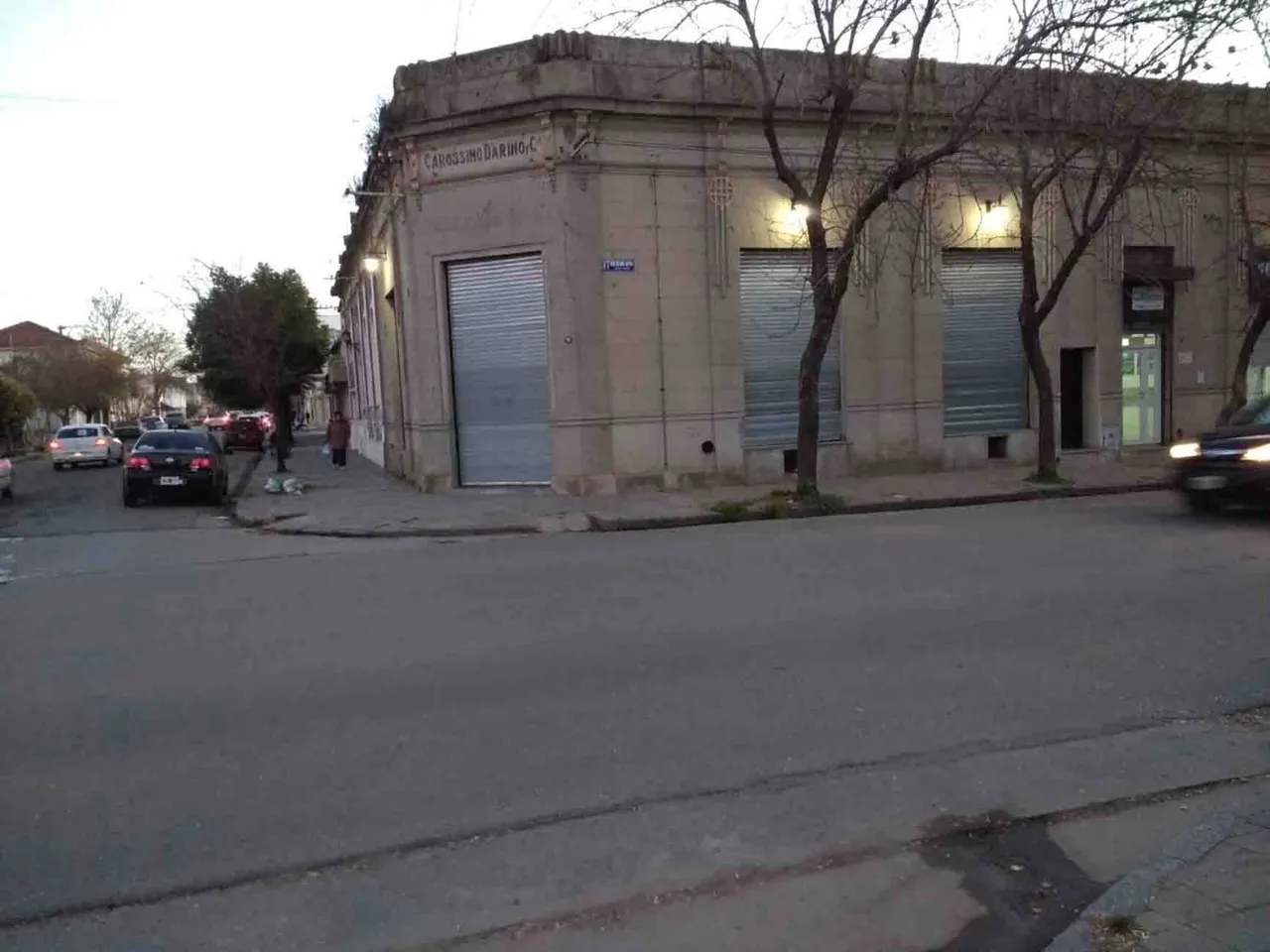 Local Comercial en 17