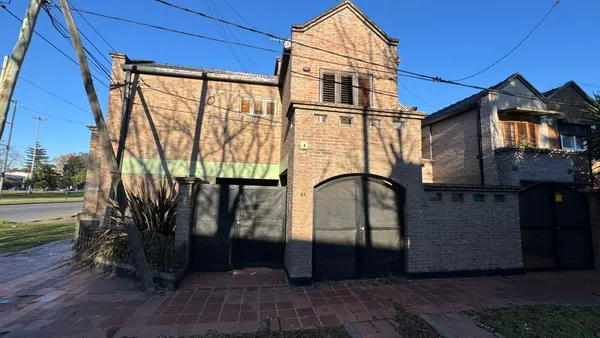 Casa en calle 4 bis 100