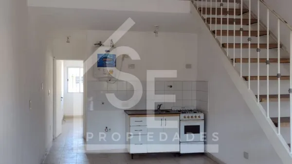 Departamento en Juan Jose Paso 100