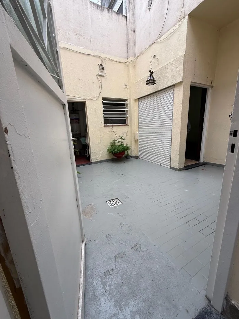 Casa en LINIERS, VIRREY 900