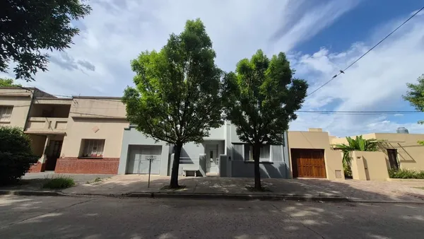 Casa en ALEM 1500