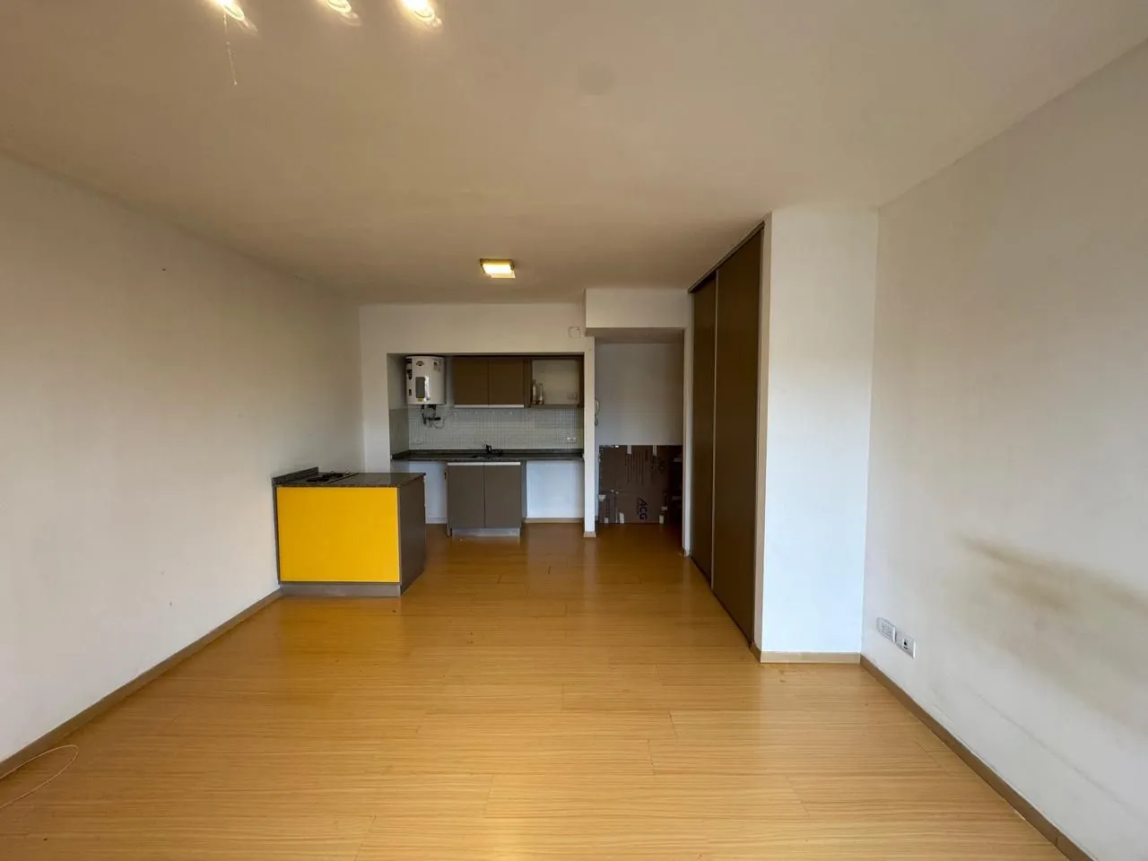 Departamento en AV. TRIUNVIRATO 3000