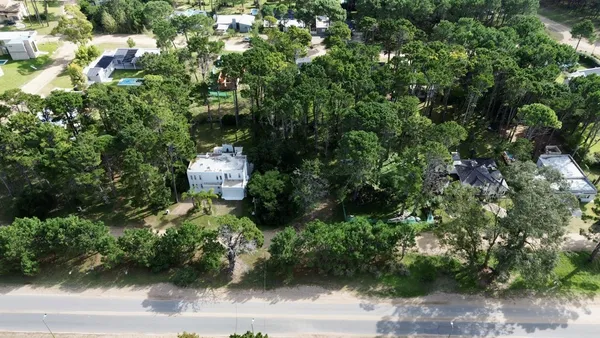 Lote en Shaw 2800