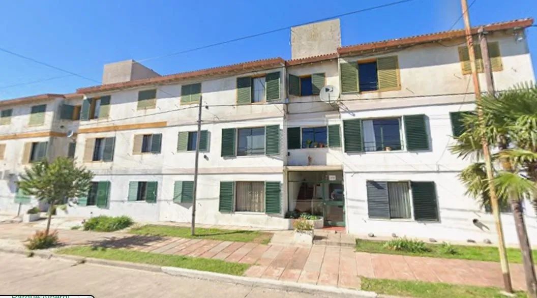 Departamento en Tacuari 3100