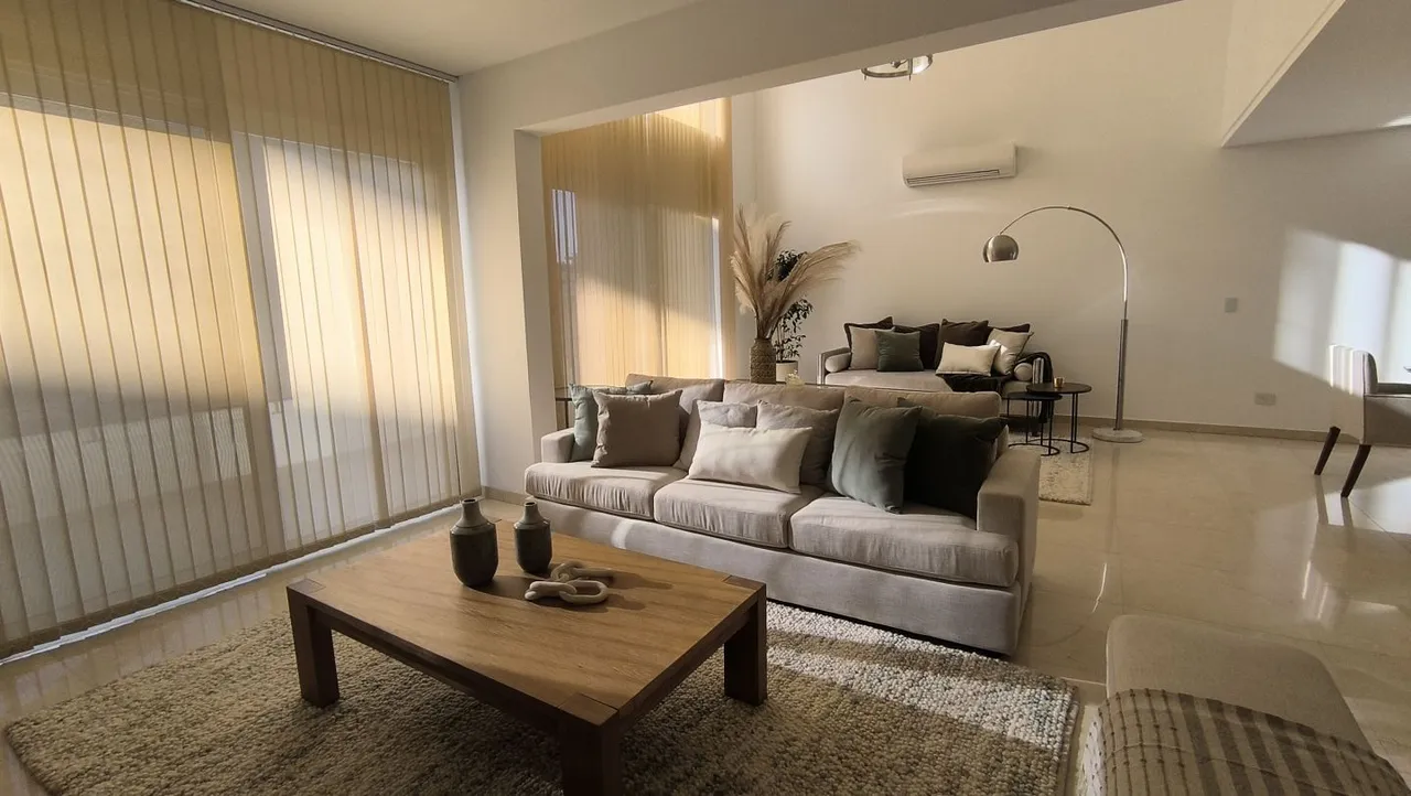 Departamento en CRISTALINE (
