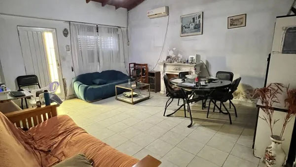 Casa en Emancipador 10400