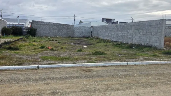 Lote en Sierra Sorondo 700