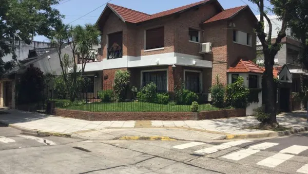 Casa en CHIVILCOY 4500