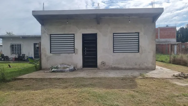 Casa en Cañada de Gomez 9800