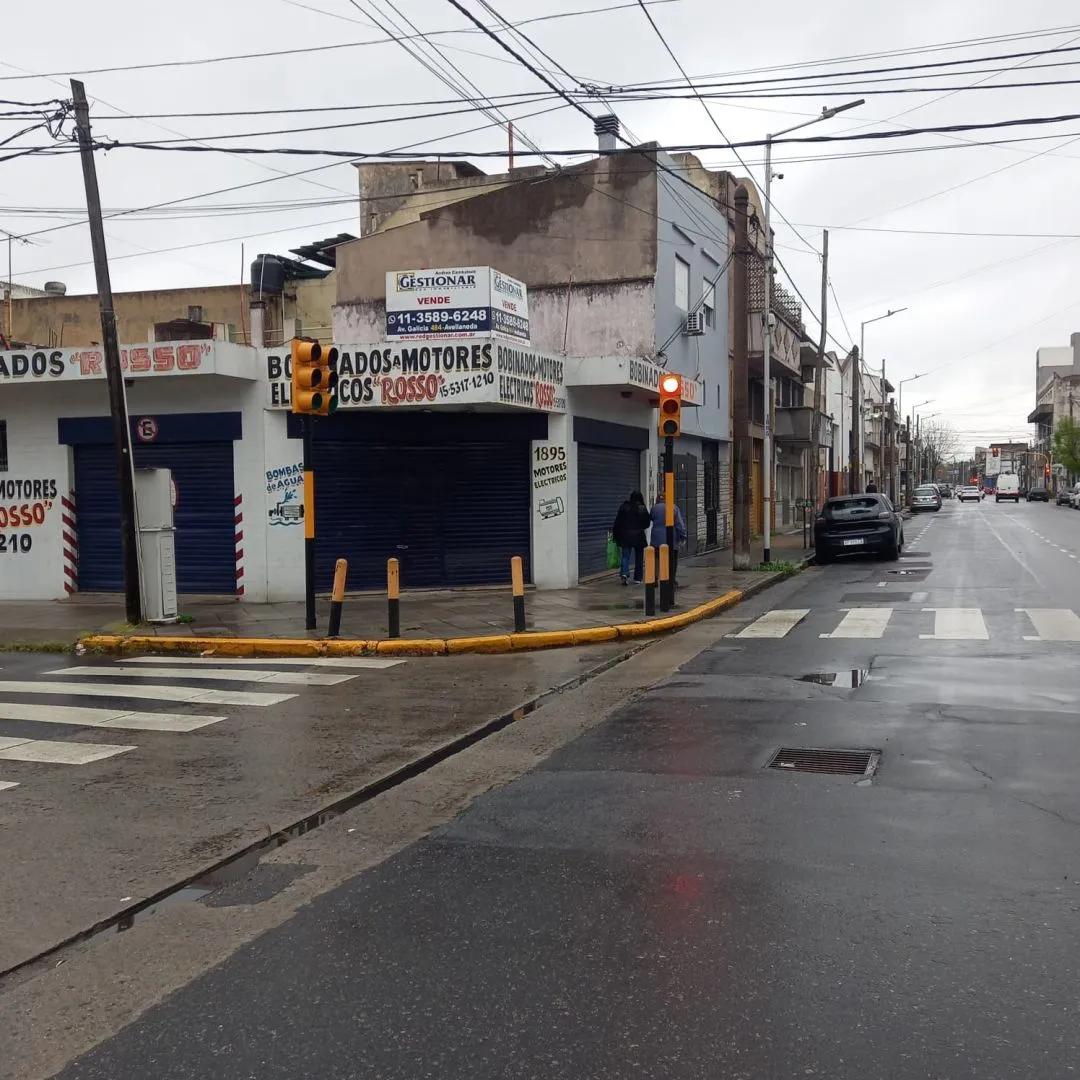 Local Comercial en Cabildo 1800