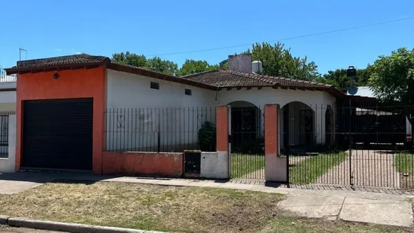 Casa en Padre Ustarroz 700