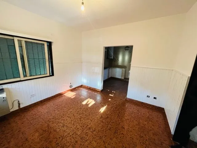 Casa en Ureña 2600
