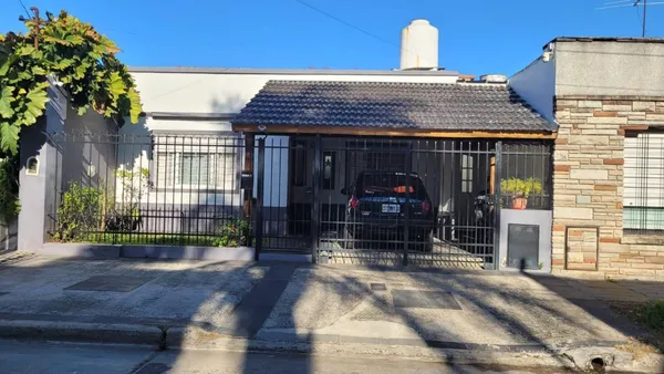 Casa en Jose Murias 900