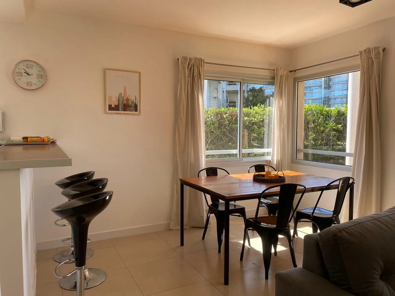 Departamento en AV. DEL GOLF 600