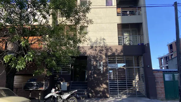 Departamento en Muñoz 800