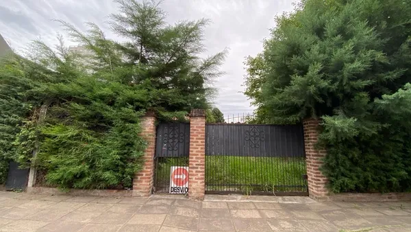 Lote en ARGUERO 800