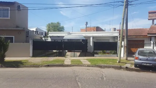 Casa en Mariano Boedo 2100