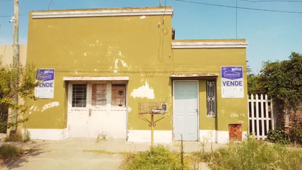 Casa en Rivadavia 1100