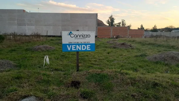 Lote en Calle 27 e/ 48 y