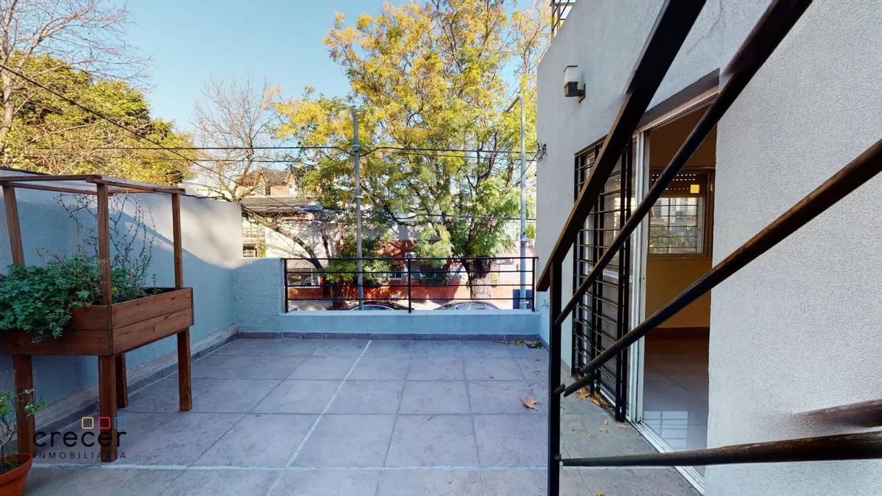 Casa en CHARLONE 2000
