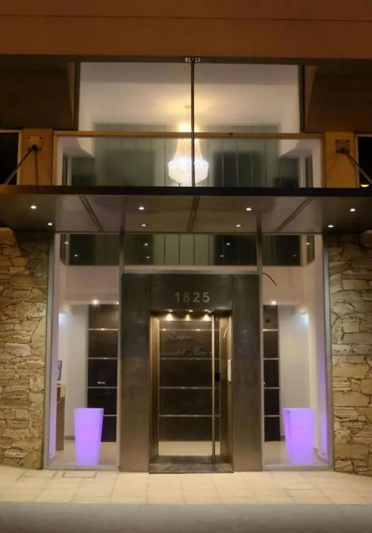 Departamento en av fortunato de 1800