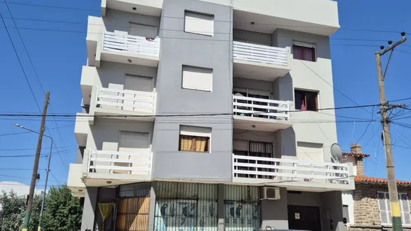 Local Comercial en Acha 300