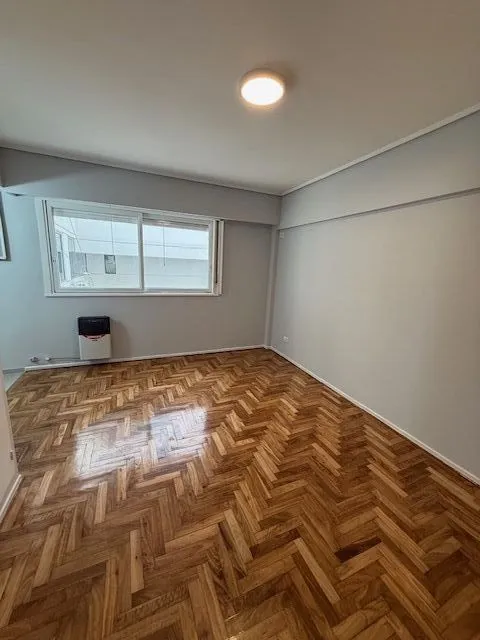 Oficina en VIRREY DEL PINO 2400