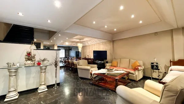 Casa en ZEQUEIRA 5600