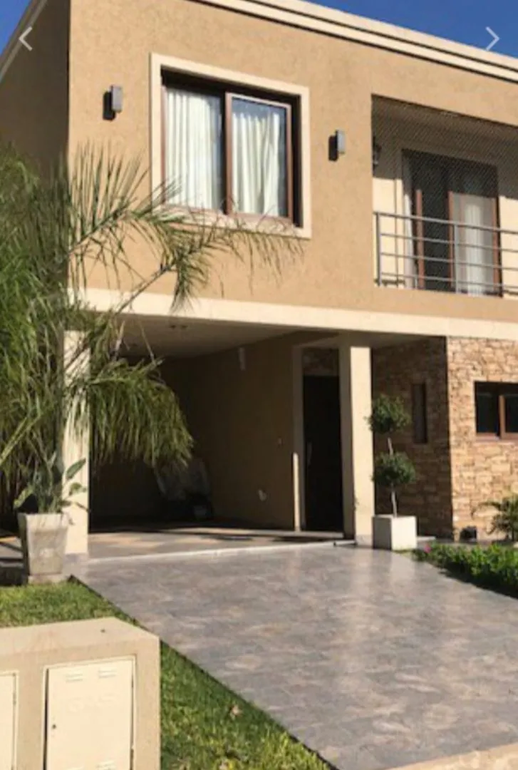Casa en Martin Castro 2200